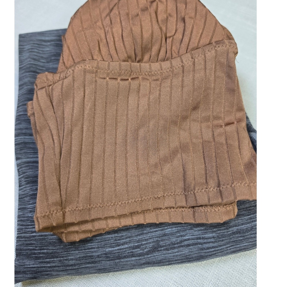 Activewear Set High Waist Ruched Leggings & Aerie Ribbed Cami Crop Top Brown
